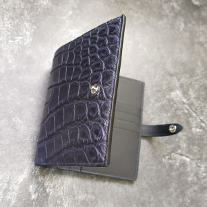 Женский кошелёк из кожи крокодила в стиле Hermès